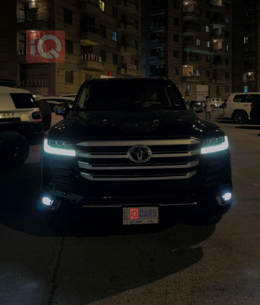 تويوتا لاندكروزر